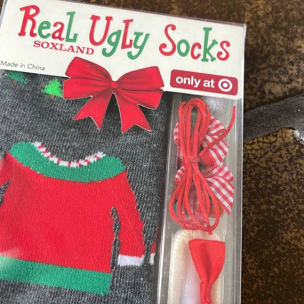 🛍 6 for $35 • NIB Soxland Design Your Own Real Ugly Christmas Socks
